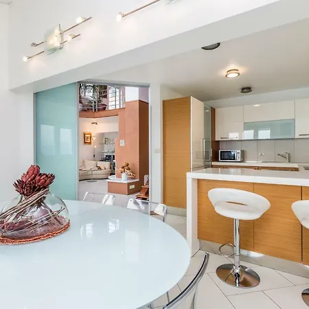 公寓 Luxury Penthouse Prestige Near The Sea *