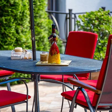 Luxury Penthouse Prestige Near The Sea *