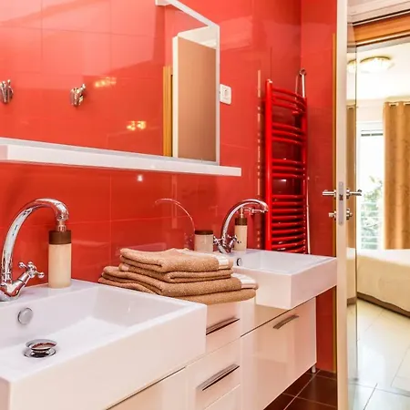 Luxury Penthouse Prestige Near The Sea 奥帕提亚